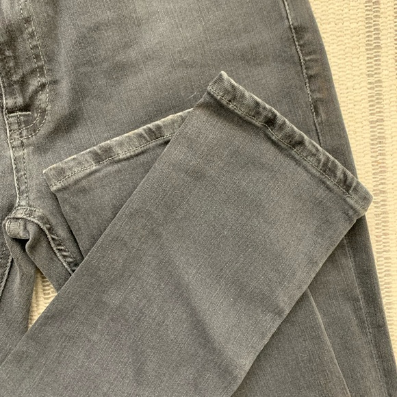 Nudie Jeans co mens jeans. - Picture 3 of 7